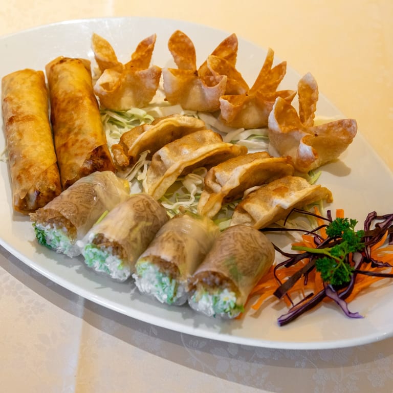 Bold Flavors and Friendly Service